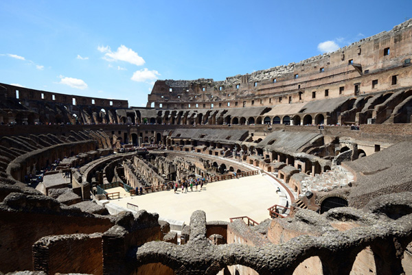 コロッセオの内部