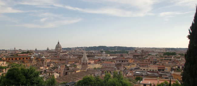 ピンチョの丘からローマの風景